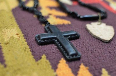 画像2: 【Rooster King&co./ルースターキング】　Black Cross Rosario Necklace　ブラッククロス ロザリオネックレス