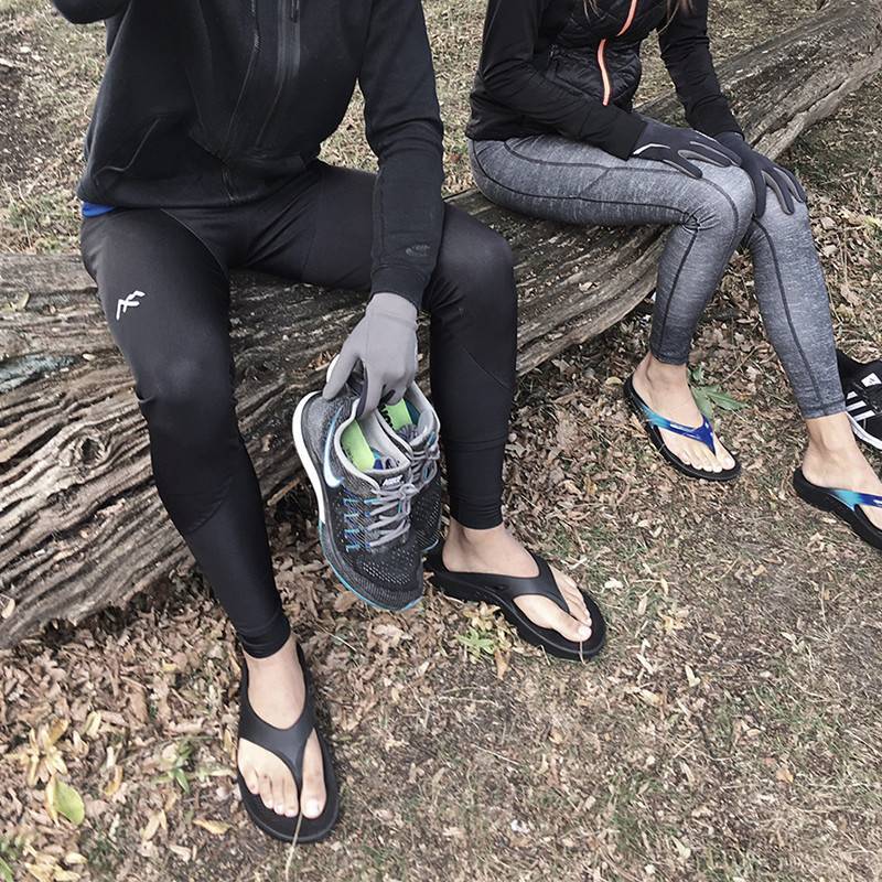 Oofos ウーフォス Ooriginal Sandal サンダル リカバリーサンダル