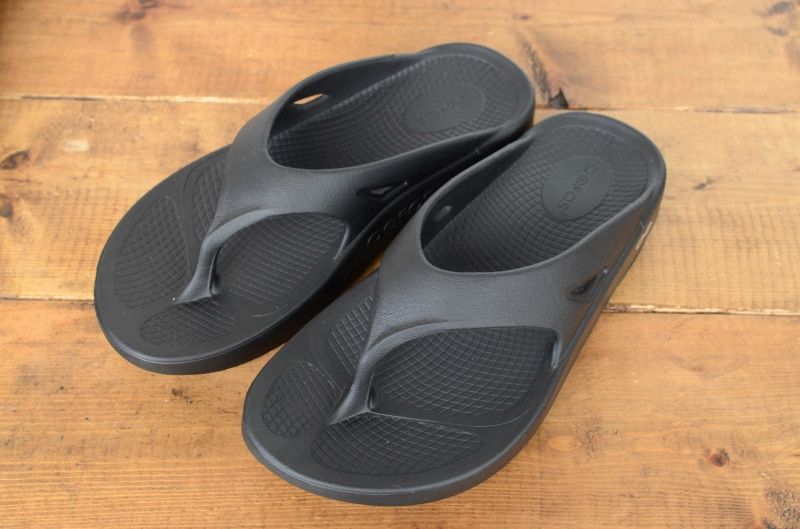 Oofos ウーフォス Ooriginal Sandal サンダル リカバリーサンダル